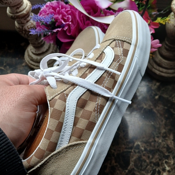 Vans Old Skool Checkerboard Skateboard/Lifestyle ShoesSize 4.5 Youth/6 Women - Picture 5 of 10